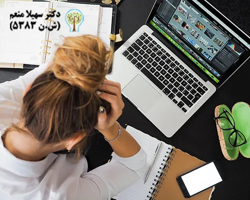 بیماری ADHD در بزرگسالان میتواند به صورت بیشفعالی و رفتارهای ناپایدار، مانند تغییرات مکرر در شغل یا روابط شخصی، ظاهر شود.