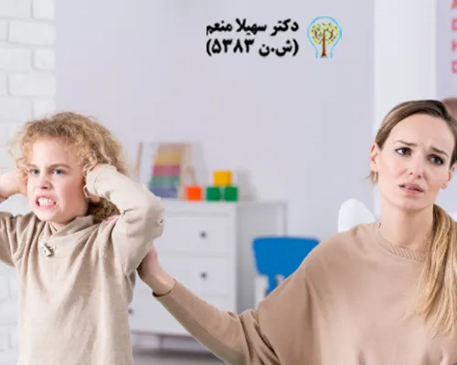 علائم بیش‌فعالی در کودکان می‌تواند شامل پرتحرکی بیش‌ازحد و ناتوانی در کنترل احساسات، که منجر به آشفتگی عاطفی مکرر می‌شود، باشد.