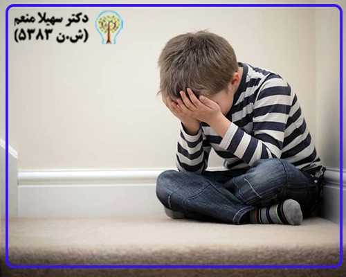 افسردگی و اضطراب کودکان معمولاً با احساس غم مداوم و کاهش شدید عزت نفس همراه است و می‌تواند روابط اجتماعی و تحصیلی آن‌ها را تحت تأثیر قرار دهد.