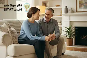 زن و شوهری در حال گفتگوی آرام و منطقی برای حل تعارضات زندگی مشترک